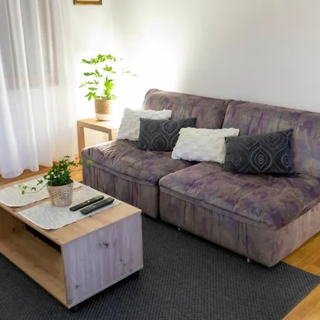 As Apartman 1 Vrsac Exterior photo
