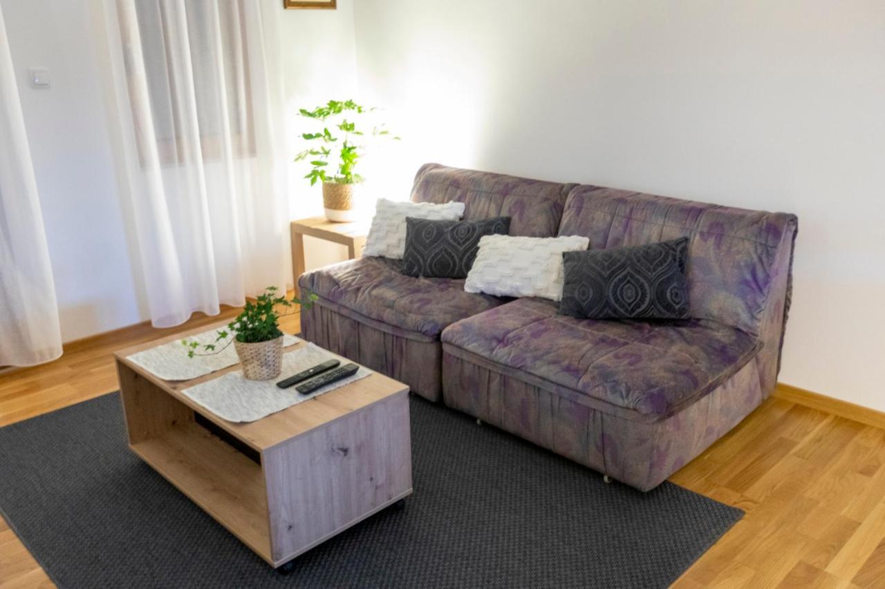 Apartment As 1 Vrsac